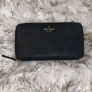 ♠️Kate Spade clutch wallet passport holder♠️